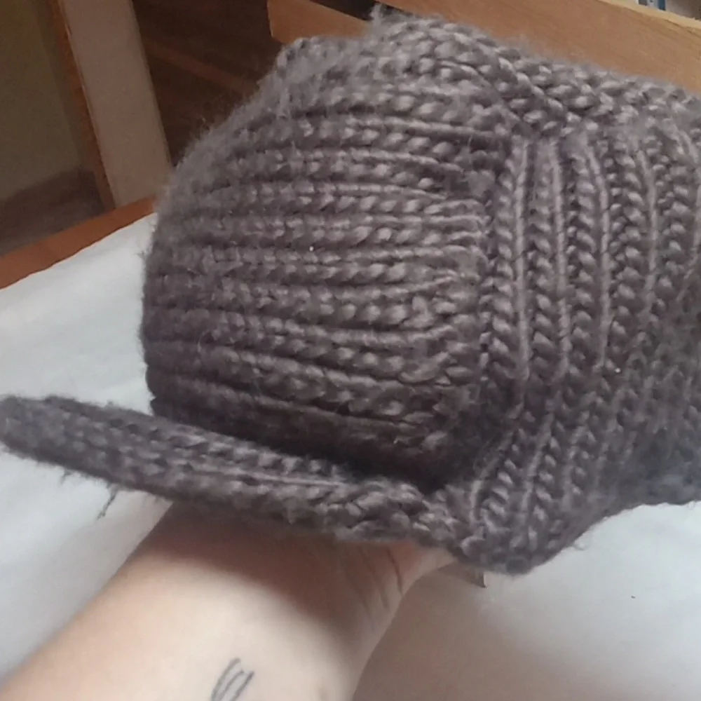 Bula chrochet hat with brim